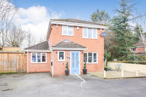 Park Farm Close, Bilton, Rugby - EAID:CROWGALAPI, BID:1
