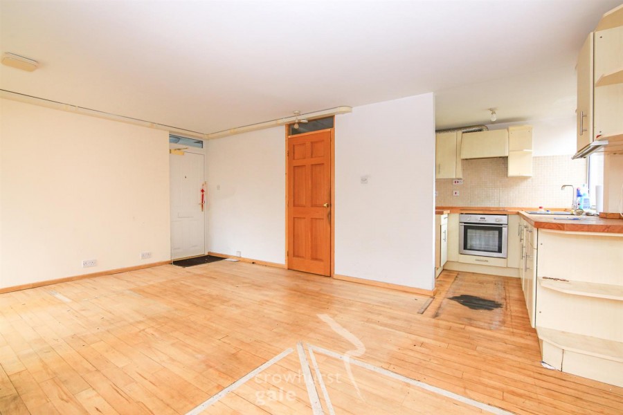 Images for Martin Lane, Rugby EAID:CROWGALAPI BID:1