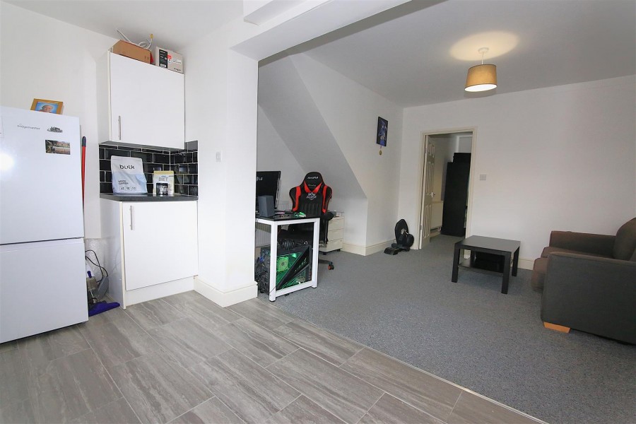 Images for Cross Street, Rugby EAID:CROWGALAPI BID:1